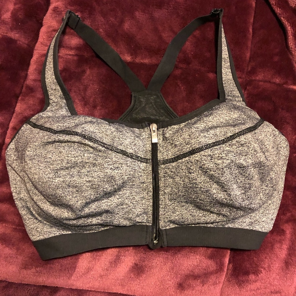 Victoria’s Secret VSX sports bra